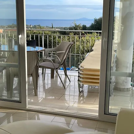 Villa Evangelia *