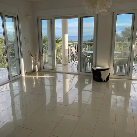 Villa Evangelia *